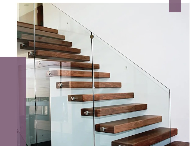 Стеклянные перила для лестницы в Щекине от 14923 руб.