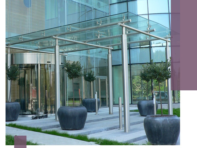 Навесы из стекла на заказ в Щекине — монтаж и установка