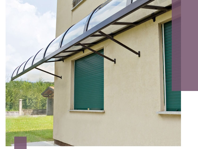 Козырьки над окнами в Щекине — изготовление и монтаж по выгоде